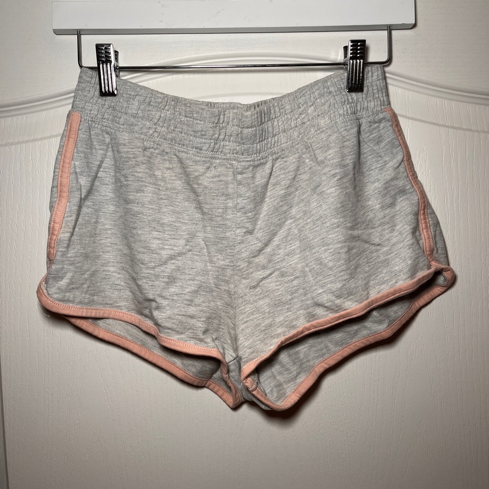 H&M Gray and Pink Women's Shorts